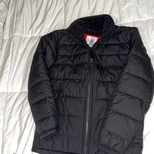 Brand New Boy’s Northface reversible jacket M 10-12